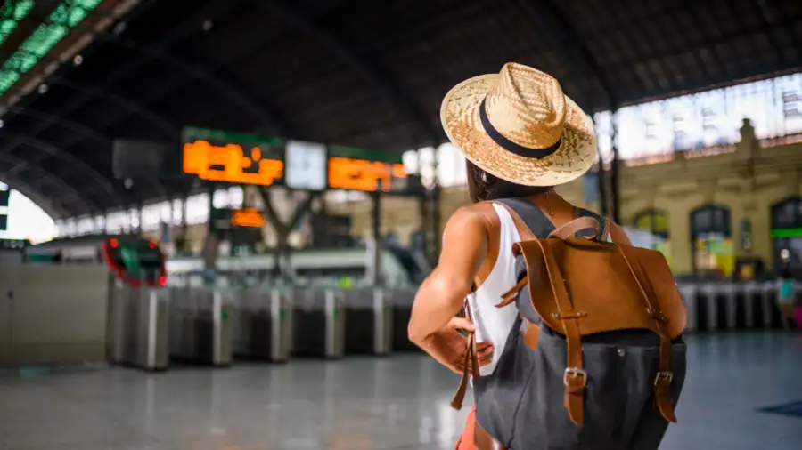 solo-travel-safety-tips